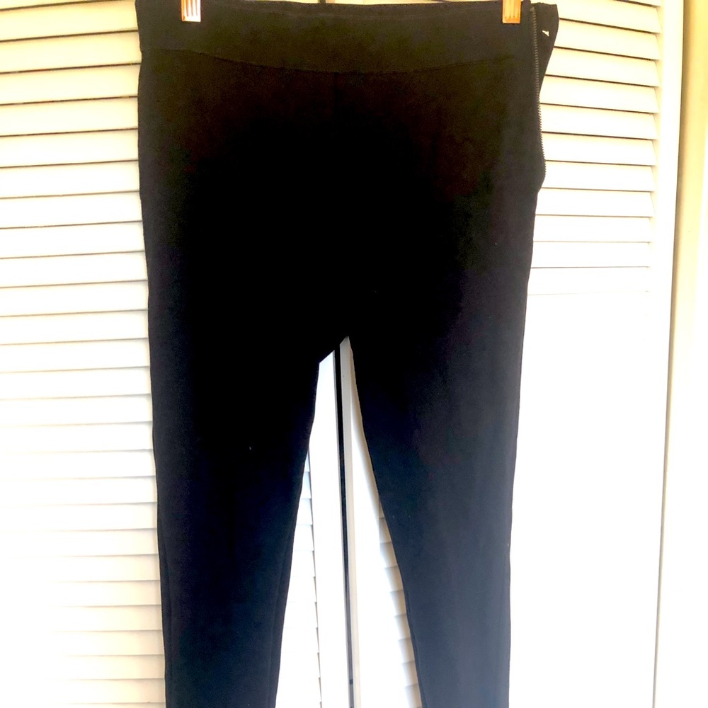 White House Black Market Jegging